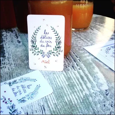 Le miel est un excellent guérisseur. Mais est-ce vrai qu'il rend la peau plus belle ?