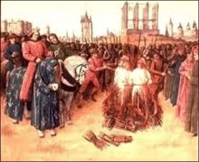 Quel inquisiteur (d'abord adepte du catharisme), impitoyable et zélé dans la répression à l'encontre des Cathares et autres hérétiques amèna le Pape à codifier l'intervention des inquisiteurs ?