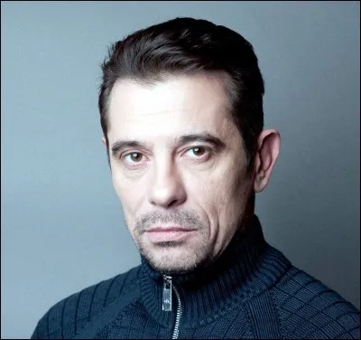 Qui faut-il associer pour former un duo avec la personne proposée ?