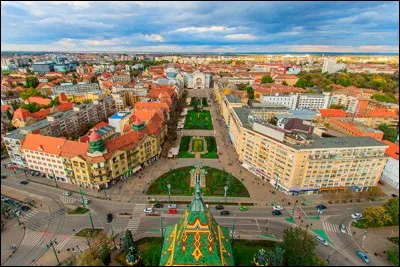 Cette ville roumaine de 300 000 habitants, dans le sud-ouest du pays, c'est :