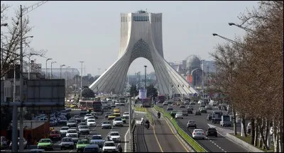 Pour terminer sans difficult&eacute;, cette grande ville capitale de l'Iran, c'est :