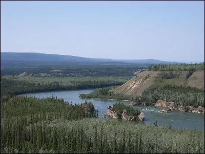 Y comme Yukon ! Le Yukon est l'un des plus petits territoires fédéral du nord du Canada, alors que sa superficie est égale à celle de la France, mais ne compte qu'environ 39 000 habitants. Sa capitale porte le nom d'un animal, à vous de deviner lequel entre... ?