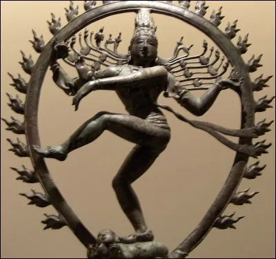 Y comme... yoga ! Il existe quatre voies traditionnelles majeures de yoga, mais de nos jours le terme est utilisé très essentiellement pour désigner en fait une discipline qui n'en est qu'une branche, laquelle... ?