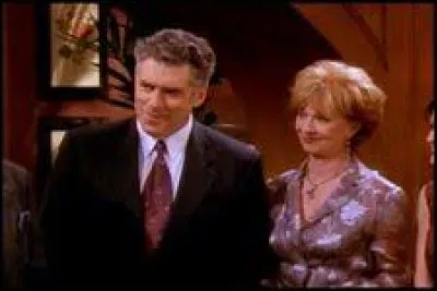 Pour quelle raison les parents de Monica n'apprécient-ils pas Chandle r?