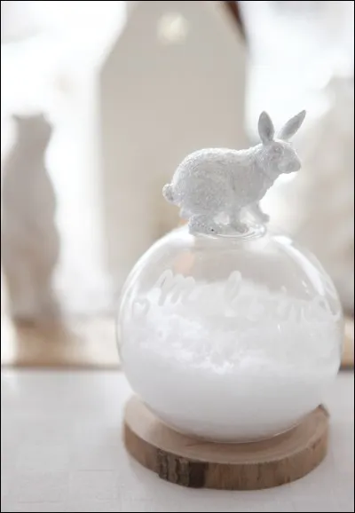 J'ai ramené ça pour mon autre tata, Roxane
Je suis allé à ...