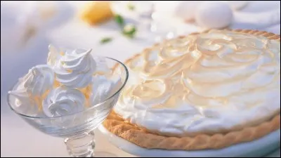 La meringue est souvent associée à la cuisine suisse.