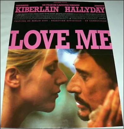 En quelle année sort "Love Me" avec Johnny Hallyday ?