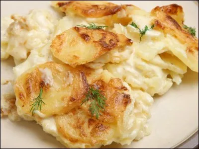 Parmi ces ingrédients, lequel n'est pas présent dans un gratin dauphinois ?