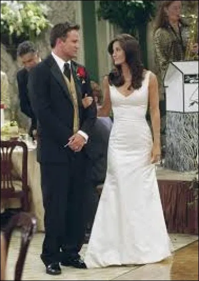 Quels objets liés au mariage Chandler a-t-il perdus ?