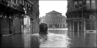En quelle année Liège connaît-elle la plus importante inondation de son histoire ?