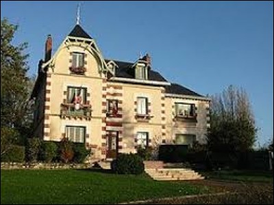 Nous sommes en Ile-de-France, à Arnouville-lès-Mantes. Commune de la Grande Couronne, elle se situe dans le département ...
