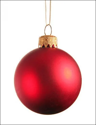 Je suis un objet sphérique qui s'accroche dans un sapin. Que suis-je ?