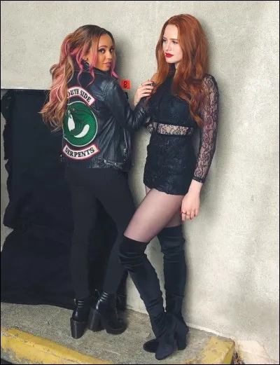 Comment la petite copine de Cheryl s'appelle-t-elle ?