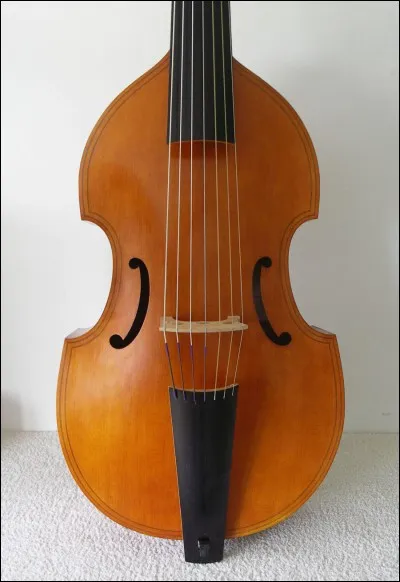 3 000  (Musique) : comment s'appelle l'époque qui commence au XVIIe siècle ?