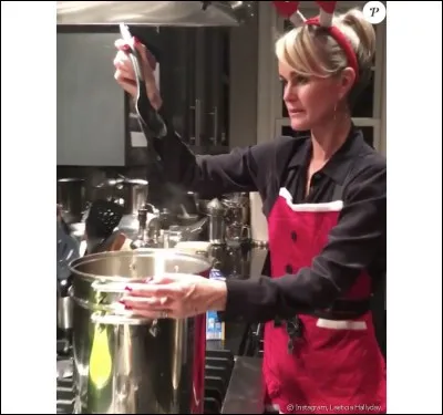 Quelle est la suite de ''Et voilà qu'à nouveau 
Je fais des projets dans ma vie,''...