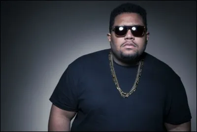 DJ Carnage fait partie du Top 100 des disc jokeys les plus populaires entre 2014 et 2016.