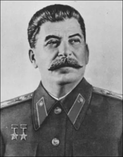 Joseph Staline était gouvernant lors de la Seconde Guerre mondiale. De quel pays ?