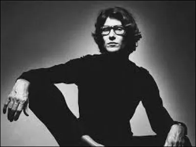 Quel c&eacute;l&egrave;bre couturier est d&eacute;c&eacute;d&eacute; il y a 10 ans ?