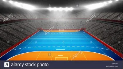 Quelle est la taille d'un terrain de handball ?