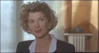 Dans quel film peut-on voir l'humoriste Michèle Laroque ainsi ?