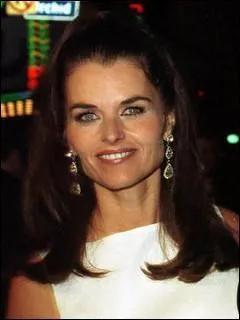 Arnold Schwartzenegger a eu un destin hors du commun : de culturiste autrichien, acteur de srie Z, il est devenu Star, Gouverneur de Californie et a pous la nice du Prsident John F. Kennedy, qui est ?