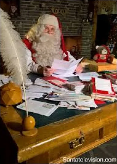 Dans quelle ville fran&ccedil;aise s'ouvre chaque ann&eacute;e le secr&eacute;tariat du p&egrave;re No&euml;l ?