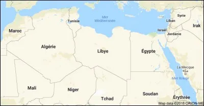 Quelle était la particularité de l'ancien drapeau de la Libye ?