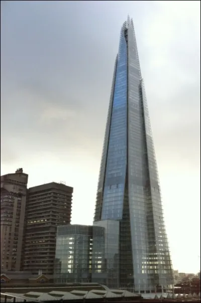Où se trouve la tour Shard ?