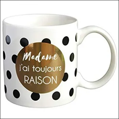 Madame Je-Sais-Tout s'y connaît en liqueur ! Elle sait même que le "Green-chaud" est un mélange de chartreuse jaune avec du chocolat chaud !