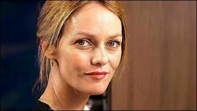 En quelle année est sortie "Joe le taxi" de Vanessa Paradis ?