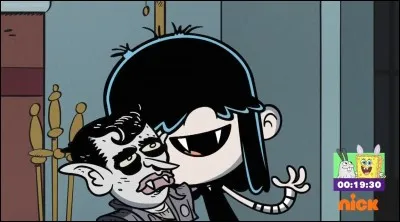 Quelle est la passion de Lucy et de qui est-elle amoureuse ?