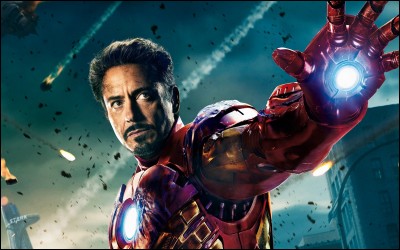 Quel est le nom complet d'Iron Man ?