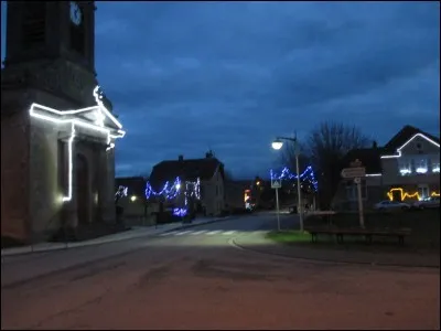 Pour finir cette balade je vous emmène chez moi, à Nonhigny. Nous sommes bien évidemment en Lorraine, dans le département ...