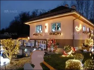 Retournons dans le Nord-Est, en Alsace cette fois. Nous sommes à Bartenheim, village aux frontières suisse et allemande situé dans le département ...