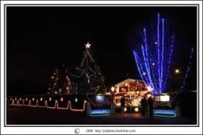 Pour voir ces illuminations, prenez la direction de Eaunes. Ville de l'aire urbaine Toulousaine, elle se situe dans le département ...