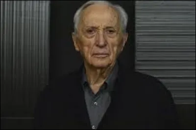 Toujours en vie à l'heure où j'écris la question, Pierre Soulages est un peintre et graveur de mouvement art abstrait et d'art informel. Né à Rodez le 24 décembre, parmi ces trois toiles, laquelle n'est pas de lui, mais de Robert Delauney (1885-1941) ?