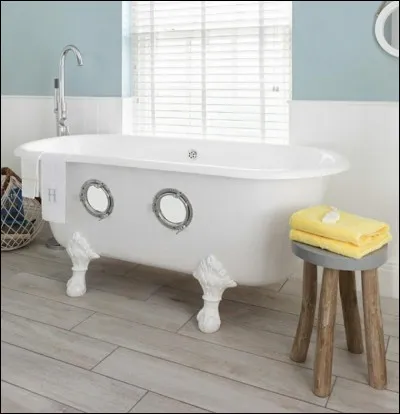 Que venait de découvrir Archimède, grand savant de l'Antiquité, quand il s'exclama "Eurêka" ( "J'ai trouvé !" ), en grec ancien ?