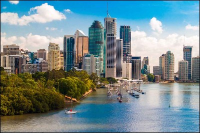 Brisbane est une ville australienne importante; dans quel état se trouve-t-elle ?