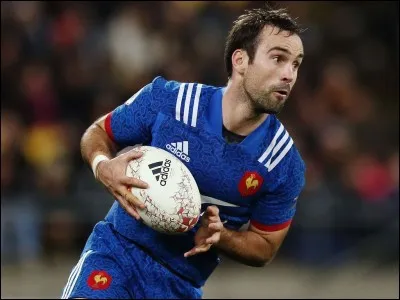 Sous quel nom est plus connu "Théophraste Bombast von Hohenstein" ?