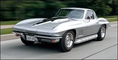 L'une des muscle-cars de légende, cette sportive porte le nom de raie. Comment se nomme-t-elle ?