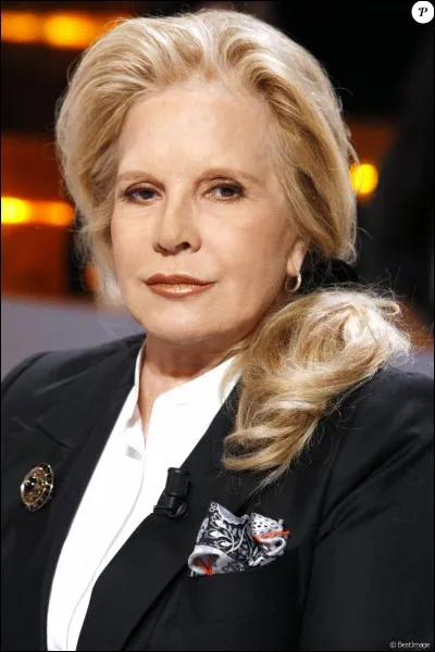 Qui est cette chanteuse ?