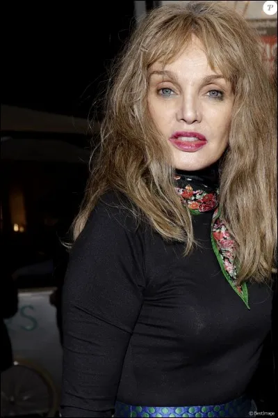 Qui est cette chanteuse ?