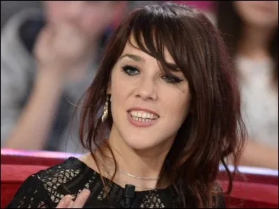 Qui est cette chanteuse ?