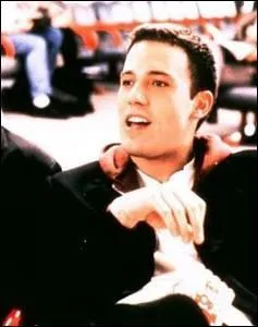 Avec quel acteur, et ami, joue-t-il un ange dchu qui cherche  regagner le paradis dans 'Dogma' ?