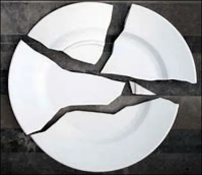 Es-ce que tu es un casseur d'objets ?