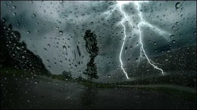 Comment dit-on "tempête" en anglais ?