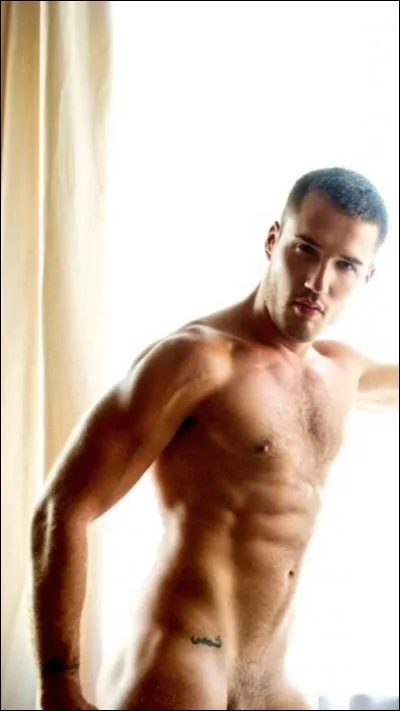 Qui est cet acteur porno ?