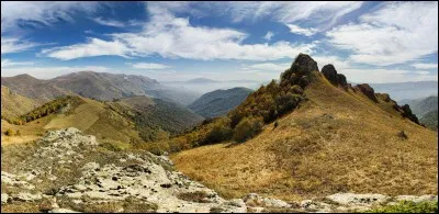 Parmi ces trois pays, lequel n'est pas limitrophe de l'Arménie ?