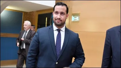 Juillet : De quoi est accusé l'ancien garde du corps du président, Alexandre Benalla ?
