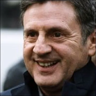 Combien de temps François a-t-il pour pouvoir trouver un meilleur ami ?